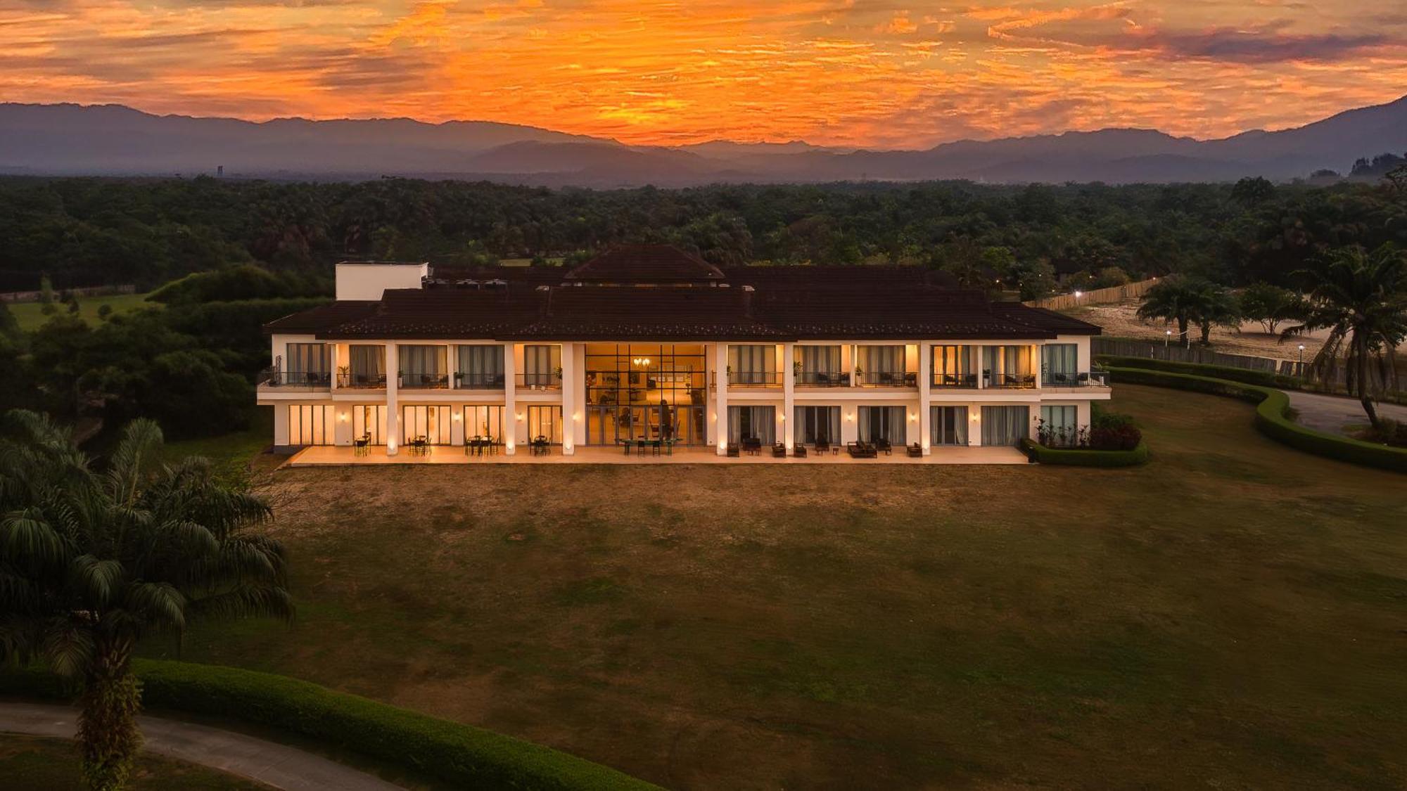 Lakowe Lakes Hotel, Golf And Country Estate By Newmark ลากอส ภายนอก รูปภาพ
