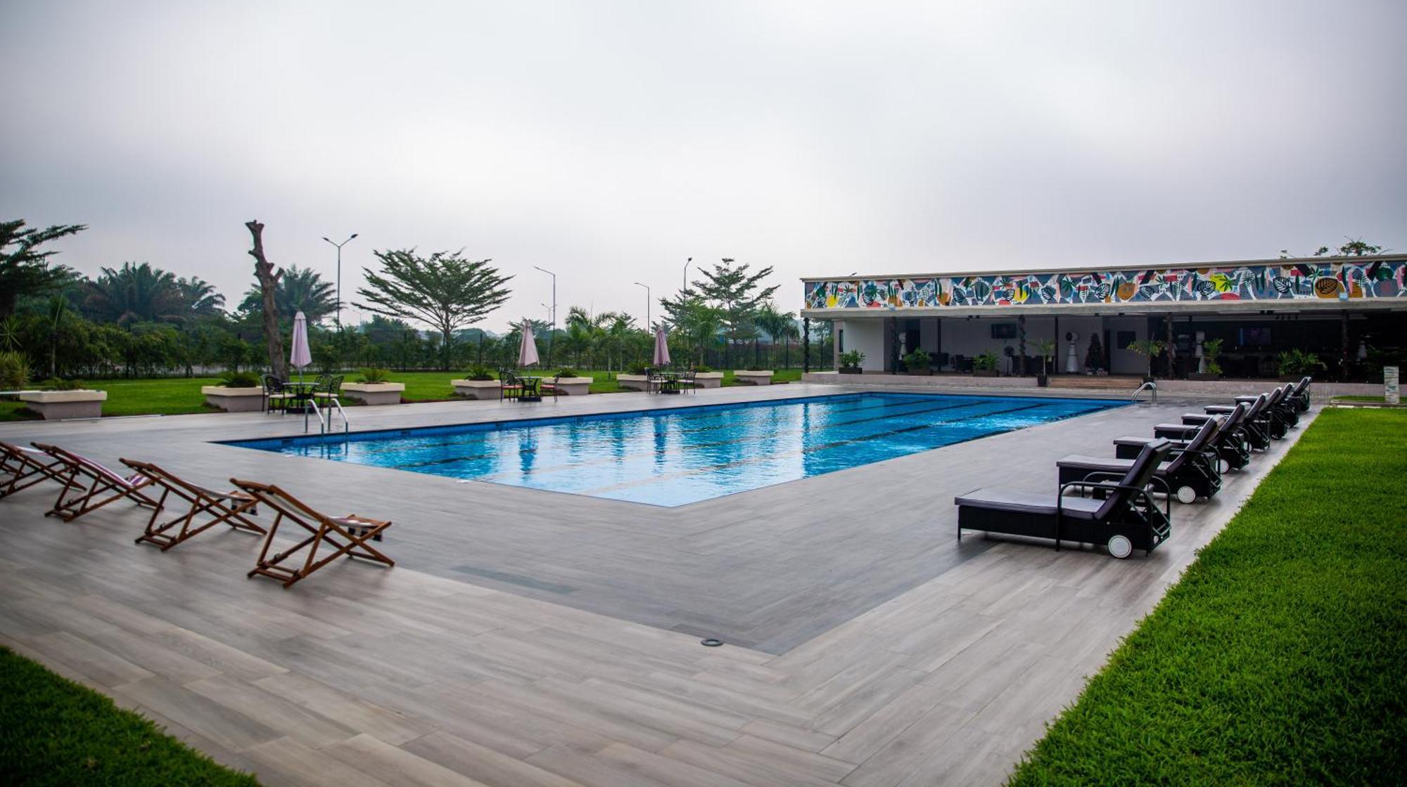 Lakowe Lakes Hotel, Golf And Country Estate By Newmark ลากอส ภายนอก รูปภาพ